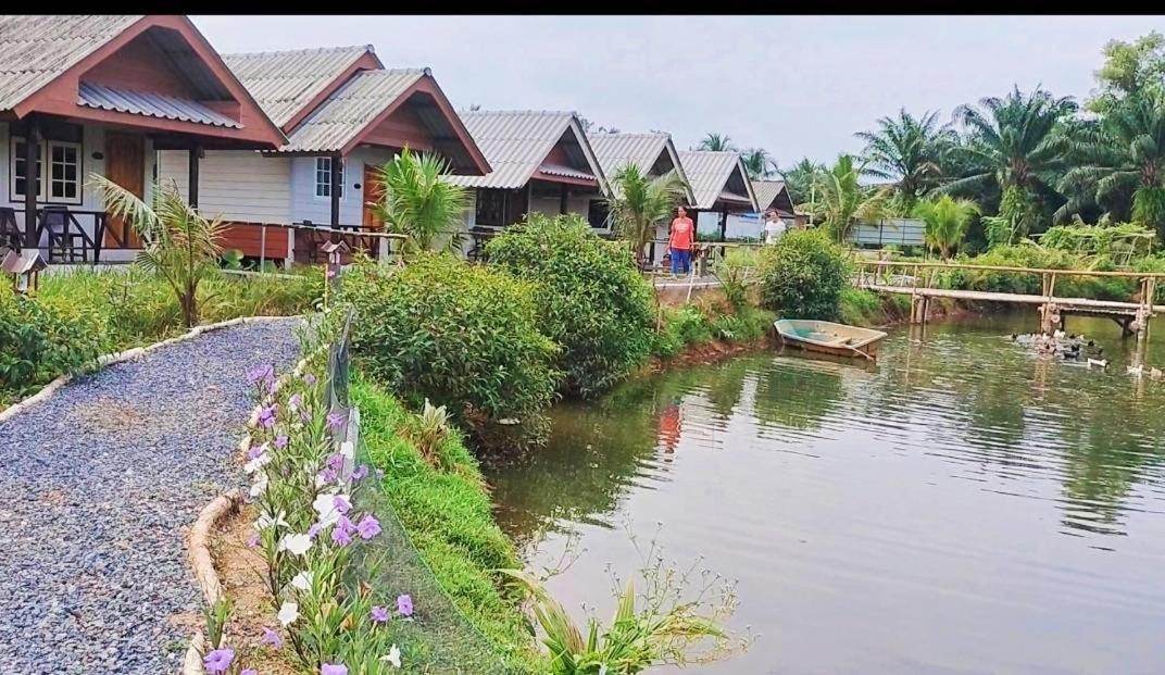 ปารมีฟาร์มสเตย์ Takuapa Eksteriør billede